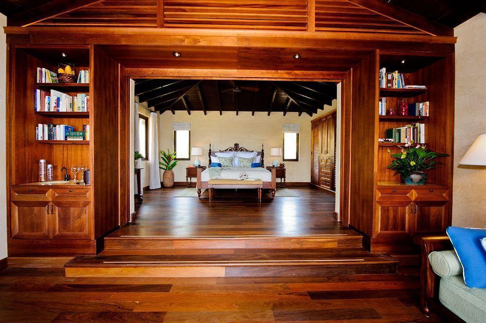 Royal Isabela Hotel Room photo